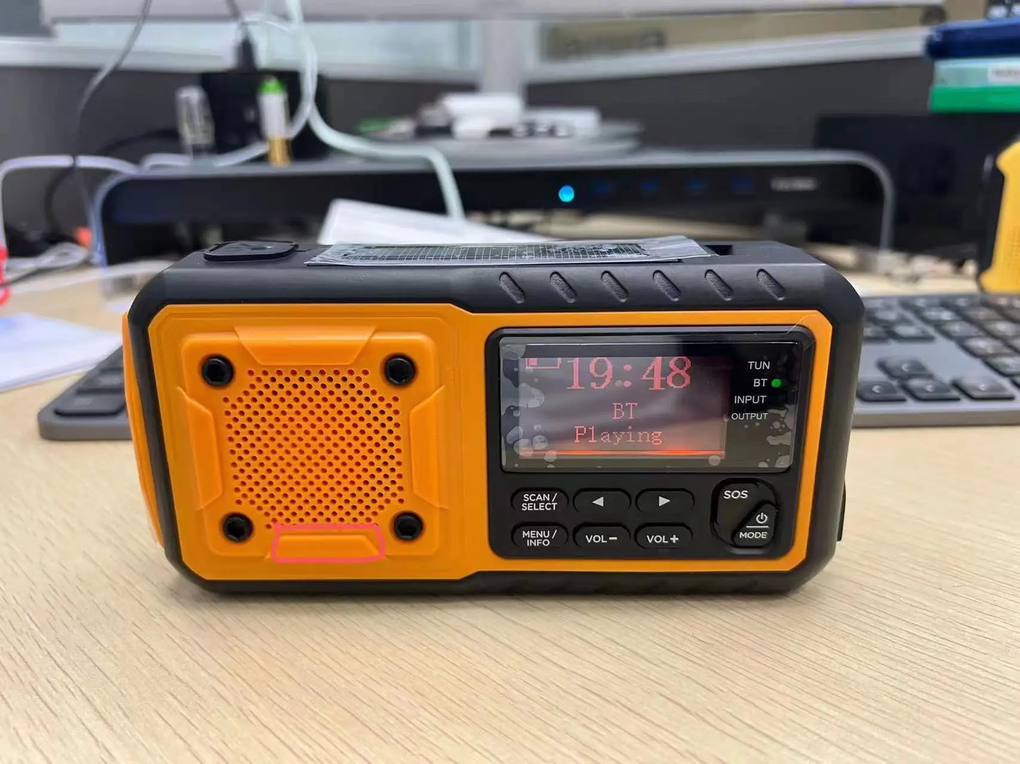 Solar Crank DAB+ FM Radio with 5000 mAh Power Bank,  Bluetooth speaker Emergency Radio, Survival Phone Charger, SOS Alarm, Torch